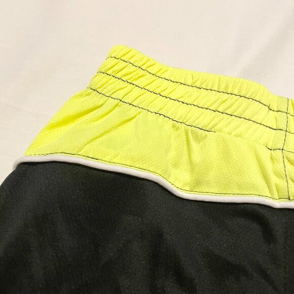 Puma Kids Toddler Short Size 5T - Picture 9 of 12